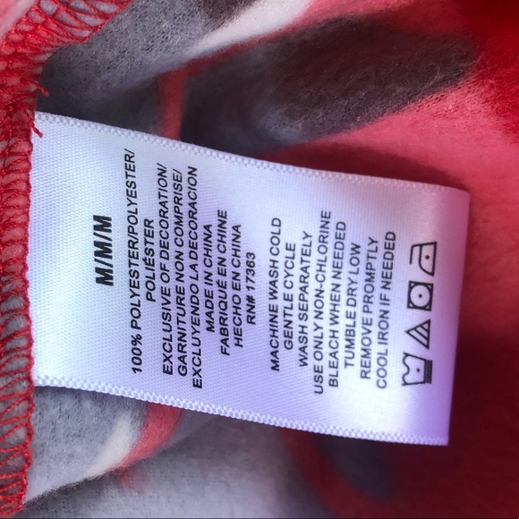 Ellen Tracy Red & Gray Aztec Print Hooded Soft Fleece Nightgown Robe Size M - Picture 8 of 13